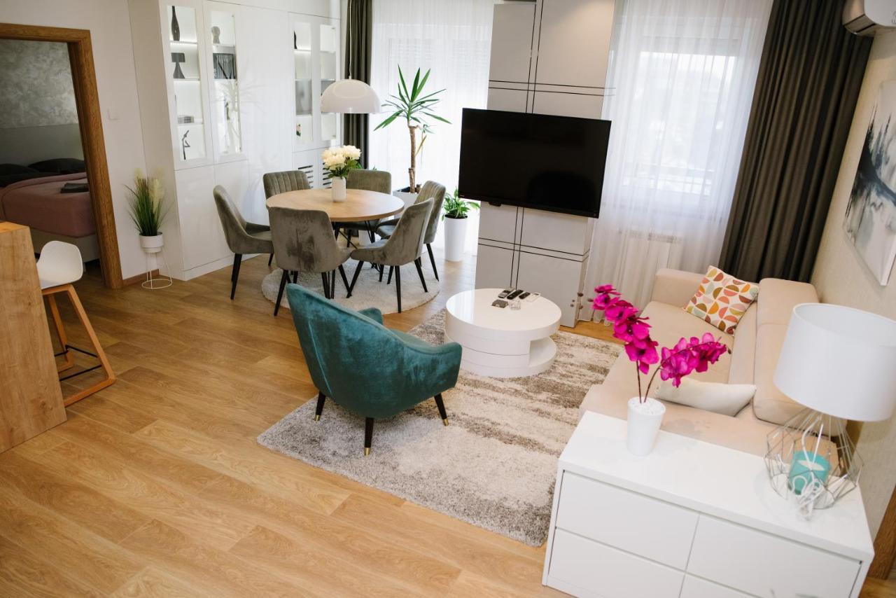 Lusso Apartman Subotica Luaran gambar