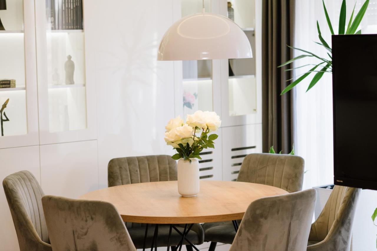 Lusso Apartman Subotica Luaran gambar